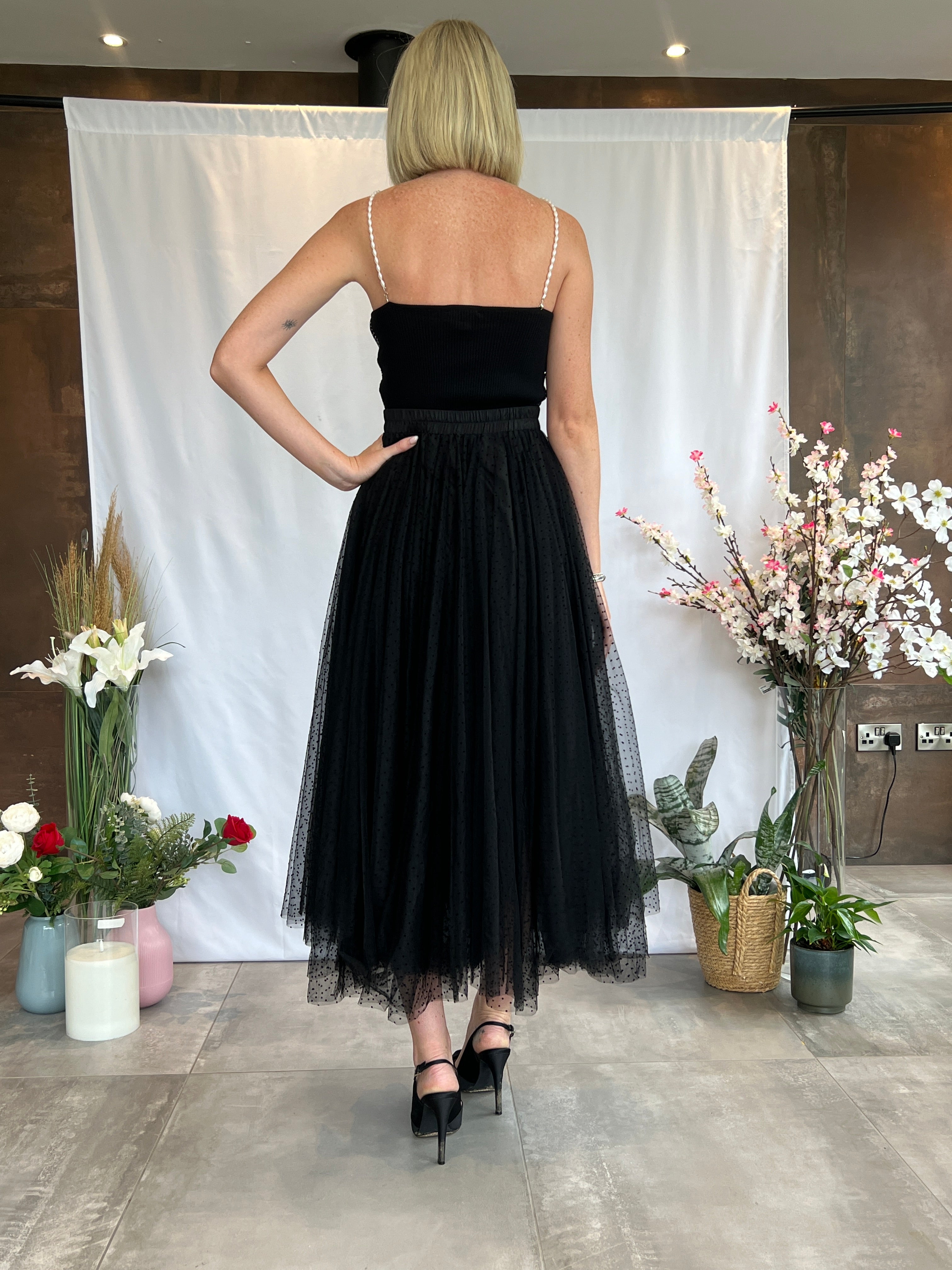 Midi tulle skirt in black sale